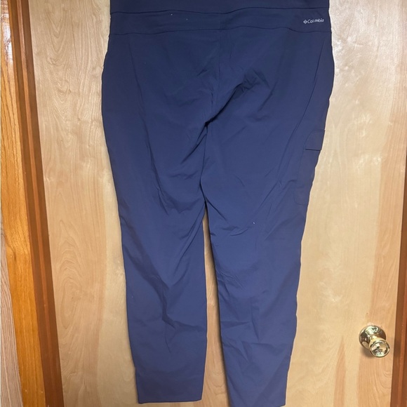 Columbia Blue Joggers XL with Elastic Waistband and Tapered Legs Hiking Outdoor - Picture 3 of 5